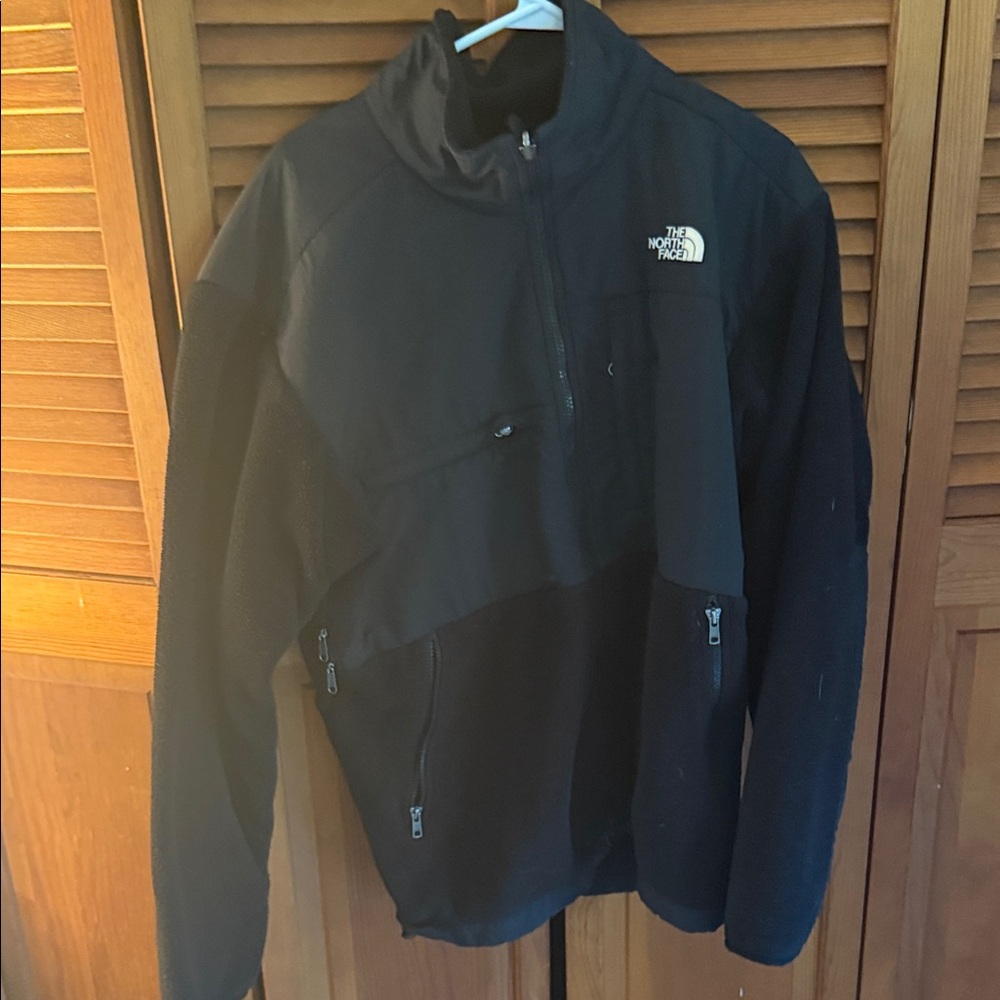 The North Face Men's Black Performance Jacket